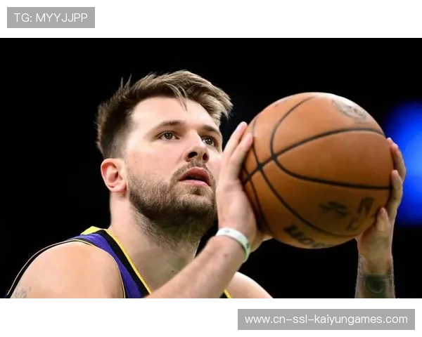 斯洛文尼亚主帅质疑裁判判罚,东契奇直言“从未遇过”——体育场上的坚持与成长之路 斯洛文尼亚主帅质疑裁判判罚,东契奇直言“从未遇过”——体育场上的坚持与成长之路