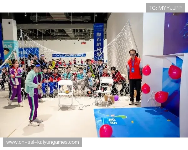 俱乐部引领青少年“运动+技术+表达”多链接、多样式培养模式 俱乐部引领青少年“运动+技术+表达”多链接、多样式培养模式